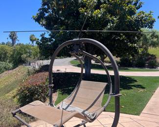 Lounger with fan only needs top cloth