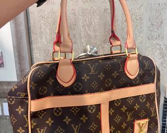 Fun faux Louis Vuitton 