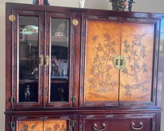 But this beautiful hutch? Whaaaat? STUNNING!