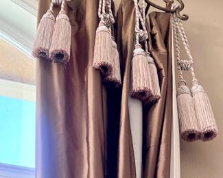 Gorgeous silk panels with luxurious tassels 