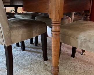 Vintage Dining Table, 6 Microfiber Chairs