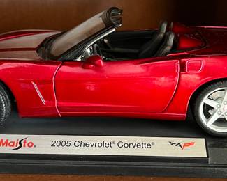 Maisto 2005 Chevrolet Corvette