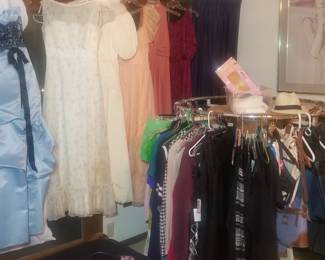 New, like-new, and vintage women's clothing