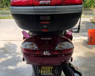 2007 Suzuki Burgman. HIGHEST & BEST BY WEDNESDAY, AUGUST 7th @ 3:00.