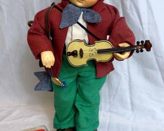 Goebel Hummel Fiddler Porcelain Doll