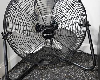 Utilitech floor lamp 