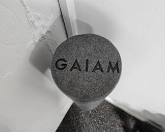 Gaiam foam roller 