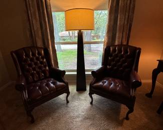 leather chairs. very nice condition. 