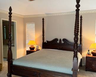 beautiful king bed w/armoire and night stands. 