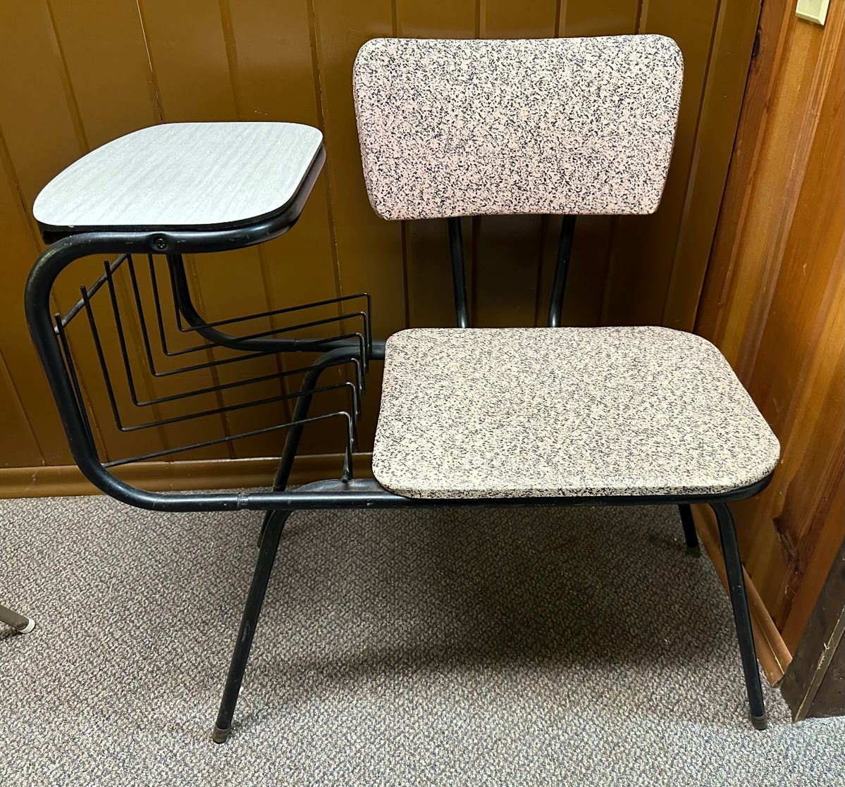 MCM Gossip Bench Telephone Seat