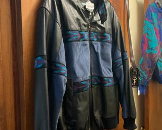 Unmarked clothing