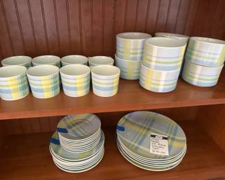 1970's Sears 38 Piece Dining Set