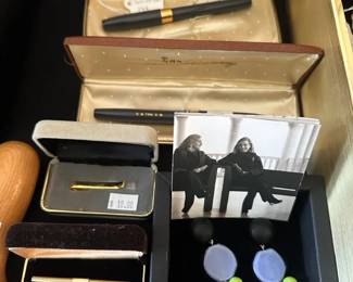 Sheaffer Fountain Pens, Sheaffer 12k Gold Filled Pencil White Dot, Sheaffer Fountain Pens, Sheaffer 12k Gold Filled Pencil White Dot, Vintage Copper Puppy Brooch
