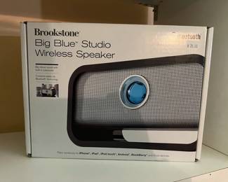 Brookstone wireless speaker