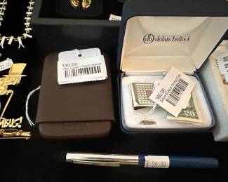 Dolan Bullock Sterling Clip, Vtg. Coach Card Holder
