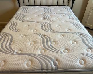 Queen Size Metal Bed Frame with Serta Mattress Set - SUPER CLEAN! $250