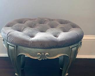 Pulaski Rhianna Vanity Stool