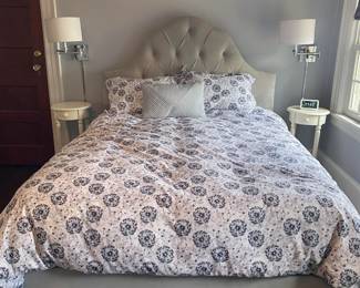 Queen Size Bed with Saatva Classic Mattress