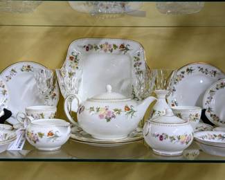 Wedgewood Mirabelle pattern