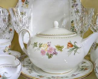 Wedgewood Mirabelle pattern