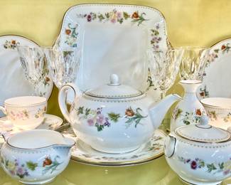 Queen’s China -Hooker’s Fruit pattern, The Royal Horticultural Society Collection