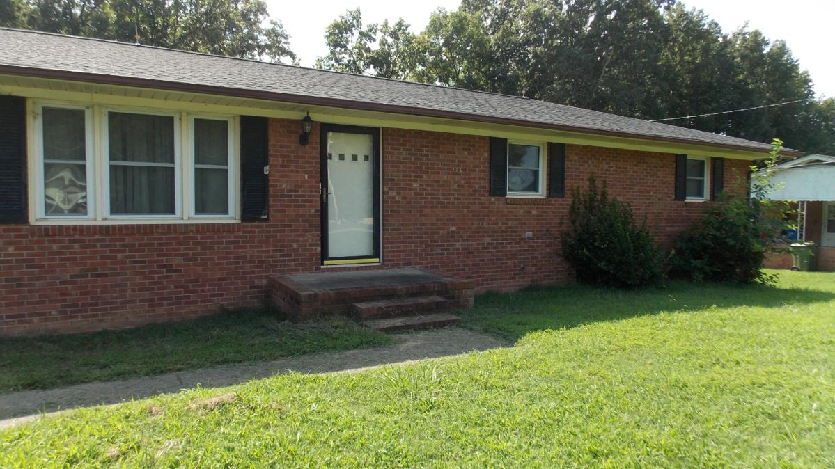 This home is going up for rent: 3 bedrooms, 1 1/2 Baths, Living room, Kitchen with dining area, Walk out basement and storage shed $1,200 per month come see it during the sale