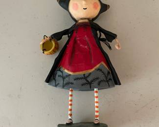 Lori C. Mitchell polyresin Veronica vampire figurine.