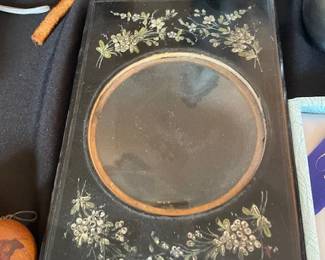 Antique Victorian picture magnifying box.