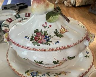 Soup tureen with ladle and plate from Italy.