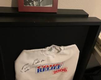 Original marker signed by the late and great Robin Williams picture and Comic Relief sweater. RIP and "Ride On"