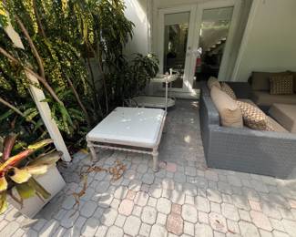 Outdoor cart & table