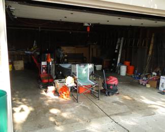 The garage is just waiting to be explored