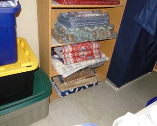 Lots of great matching area rugs