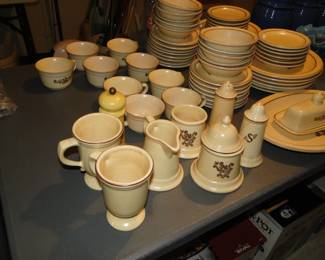 Pfaltzgraff vintage set 