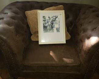 Oversize Chair 2 of 2