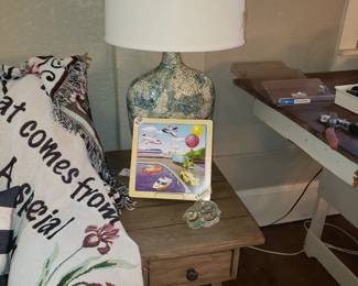 2 of 2 Side Tables and Lamps