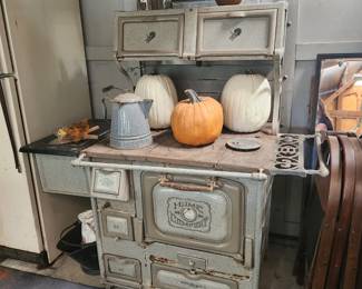 Wrought iron range by Home Comfort 