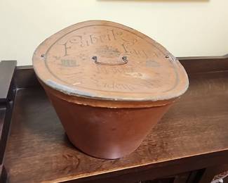 Antique German hat box. Late 1800s