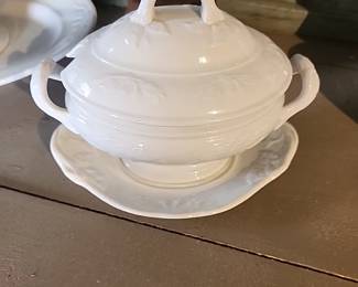 Ironstone, Meakin Ironstone 