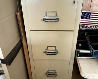#114	 Fireproof Letter 4 Drawer Filing Cabinet w/key - 18x22x53 - You Move  - Heavy	 $100.00 
