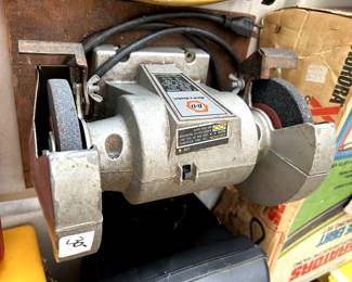 #112	B & D Double Bench Grinder	 $30.00 
