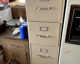 #130	Hon 4 Drawer letter size filing Cabinet 	 $25.00 
