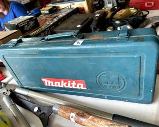 #111	Reciprocating Saw model JR 3000 Makita	 $20.00 
