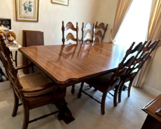#16 Wood Double Leg Table w/1 leaf & 6 chairs  - 66-84x42x30	 $175.00 
