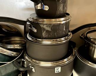 #71	T-Fall 8 pc Cookware Set 	 $40.00 
