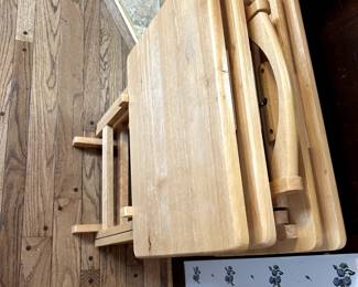 #68	Wood Set of 4 TV Trays on Stand	 $25.00 
