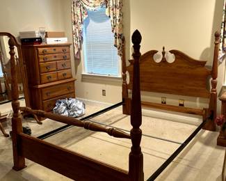 #8	Oak 4 Poster Queen Size Bed Frame w/side rails 	 $175.00 
