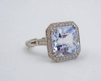 Platinum and gold ring