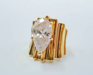 Over 5 carat diamond and gold ring