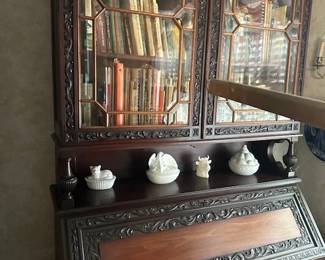 ANTIQUE BOOK CASE